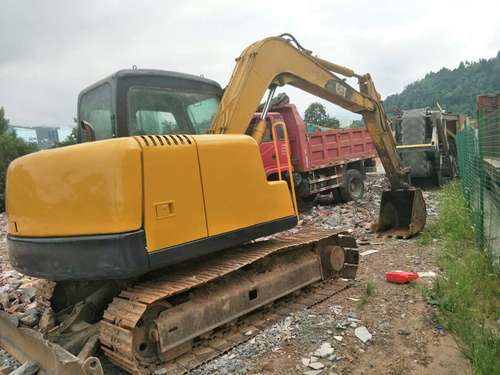 四川出售转让二手8000小时2010年山重建机JCM907C挖掘机