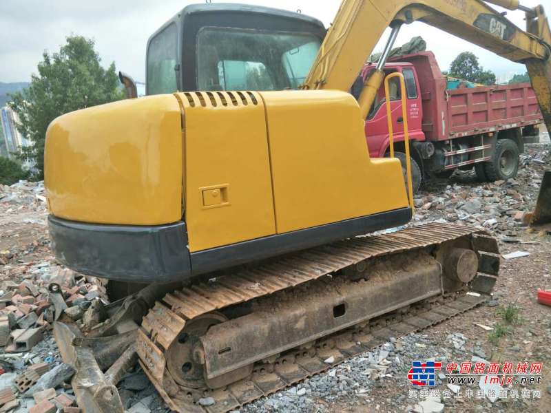 四川出售转让二手8000小时2010年山重建机JCM907C挖掘机