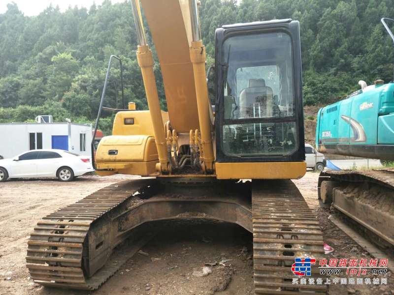 四川出售转让二手4000小时2013年厦工XG821挖掘机
