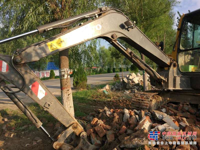 山东出售转让二手2400小时2015年沃尔沃EC55BPRO挖掘机