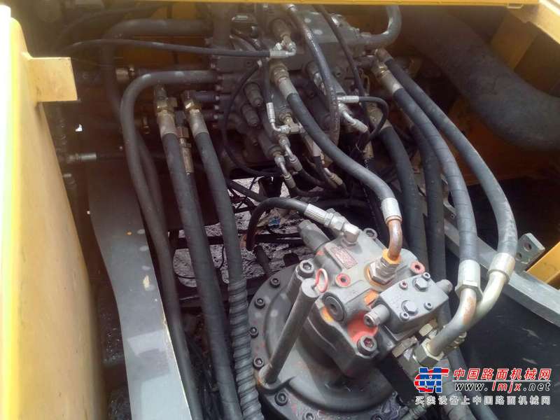 黑龙江出售转让二手4500小时2012年沃尔沃EC240B挖掘机