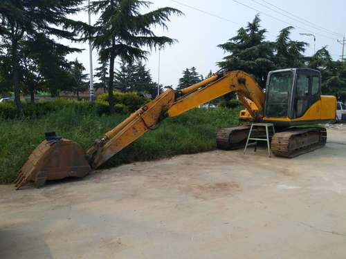 山东出售转让二手9000小时2009年山重建机JCM913C挖掘机