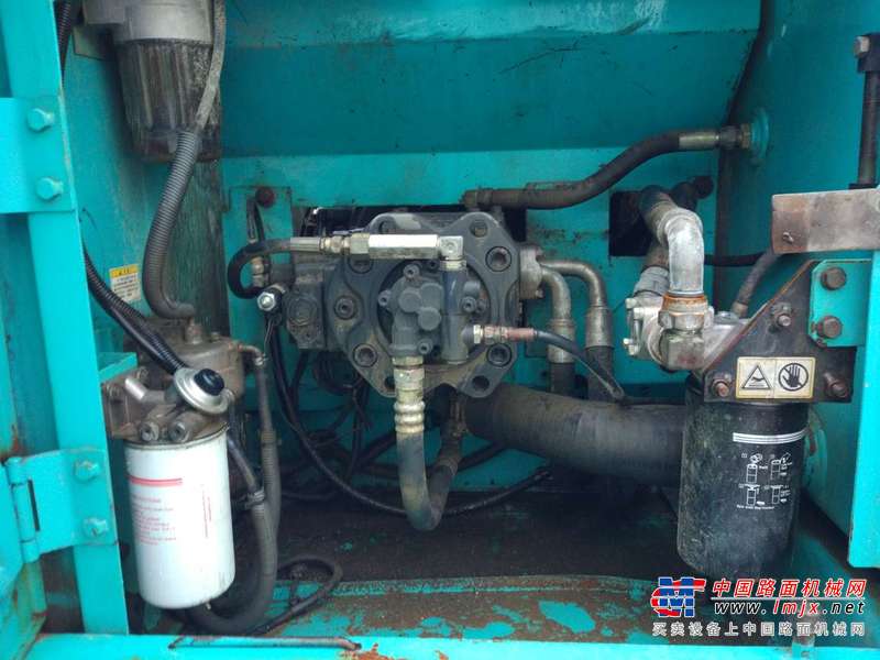 陕西出售转让二手8000小时2011年神钢SK210挖掘机