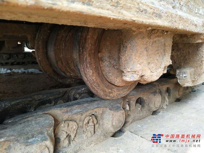山东出售转让二手8000小时2010年玉柴YC135挖掘机