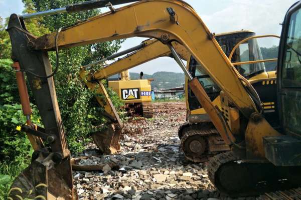 四川出售转让二手10000小时2008年山重建机JCM908C挖掘机