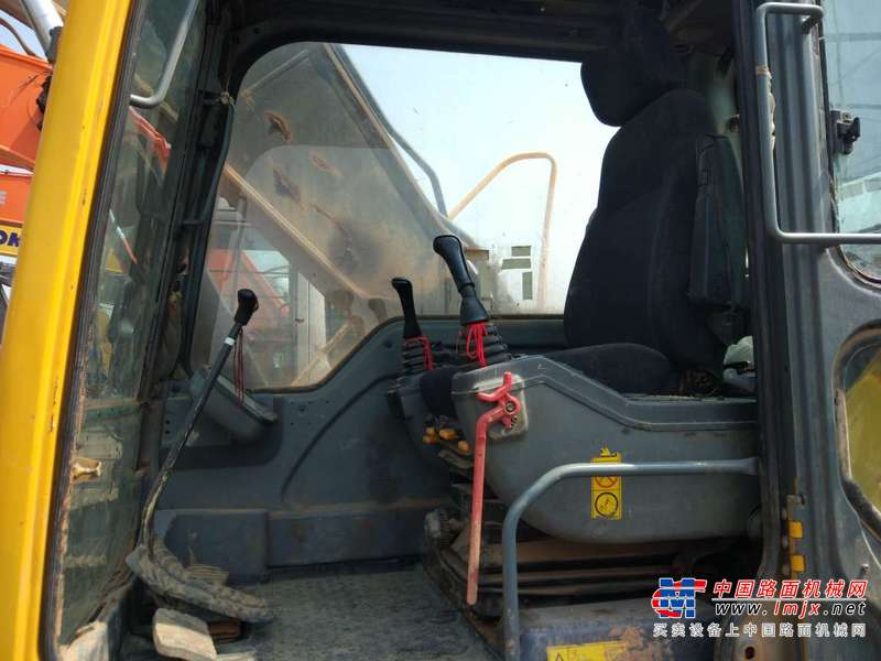 陕西出售转让二手6600小时2011年沃尔沃EC210B挖掘机