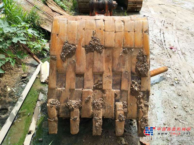 山东出售转让二手3000小时2013年斗山DH150LC挖掘机