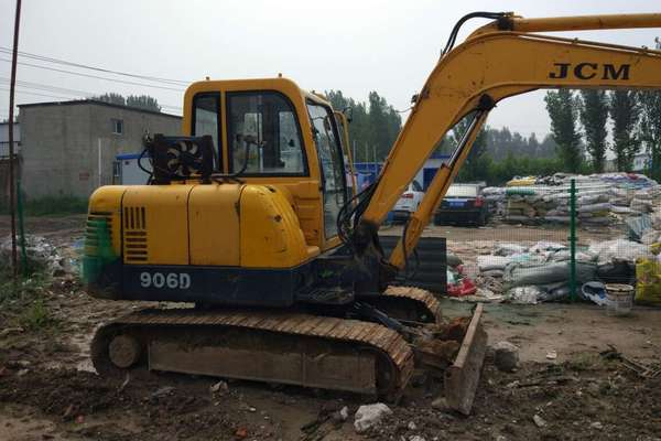 山东出售转让二手6500小时2012年山重建机JCM906D挖掘机
