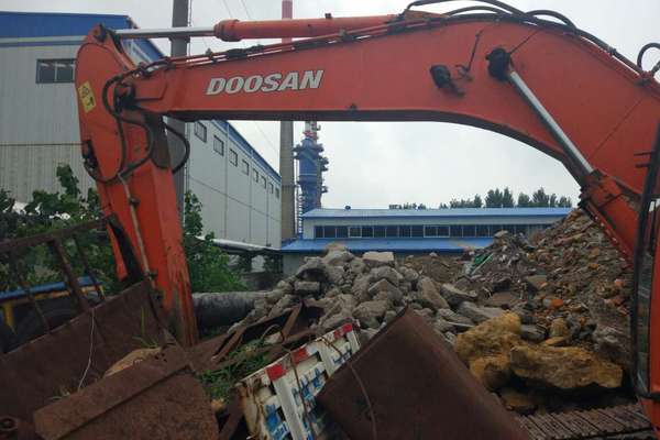 山东出售转让二手10000小时2004年大宇DH220LC挖掘机