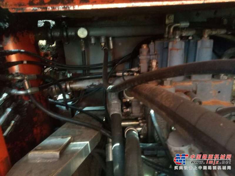 贵州出售转让二手8600小时2009年日立ZX360H挖掘机