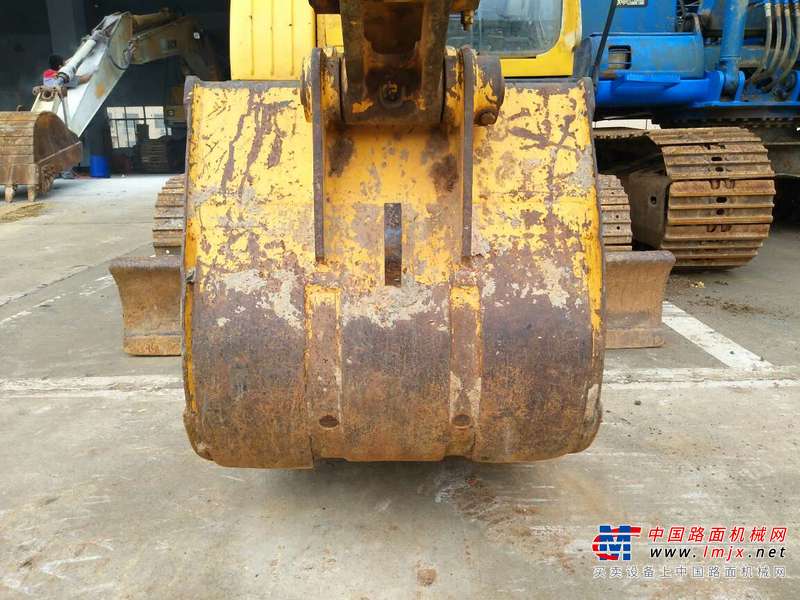山东出售转让二手3000小时2013年山重建机JCM906D挖掘机