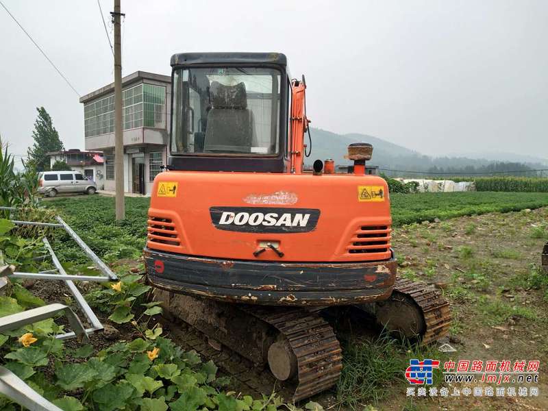 山东出售转让二手2600小时2015年斗山DH55挖掘机