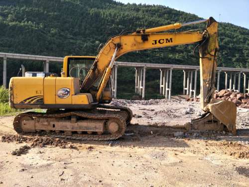 四川出售转让二手9000小时2010年山重建机913C挖掘机