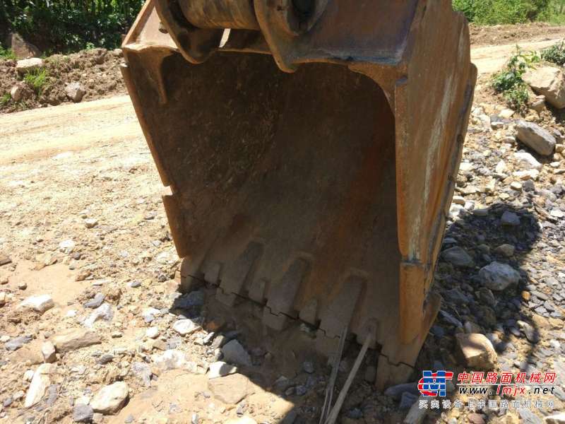 云南出售转让二手4500小时2014年三一重工SY235C挖掘机