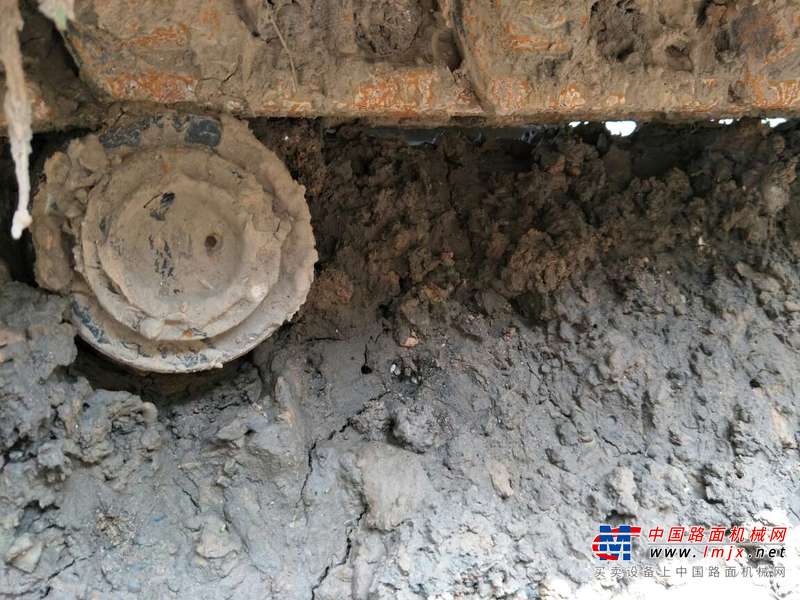 山西出售转让二手1700小时2014年日立ZX240挖掘机