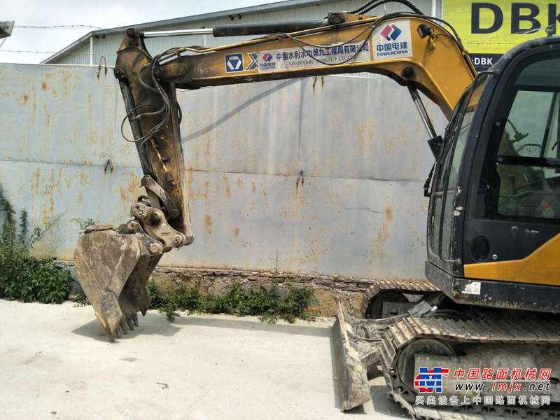 贵州出售转让二手1200小时2015年徐工XE80C挖掘机