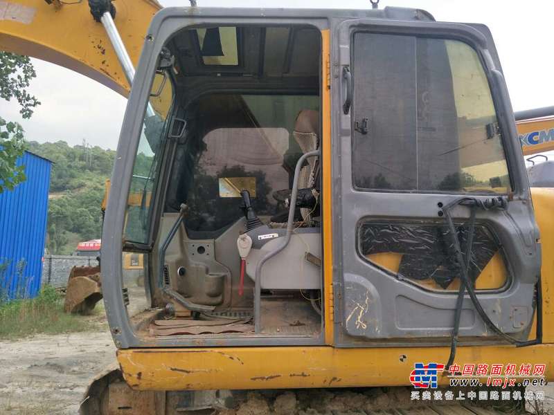 江西出售转让二手6000小时2012年徐工XE215C挖掘机