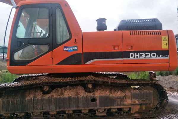 云南出售转让二手9856小时2010年斗山DH300挖掘机