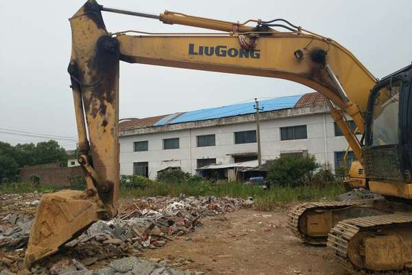 江西出售转让二手8000小时2010年柳工920D挖掘机