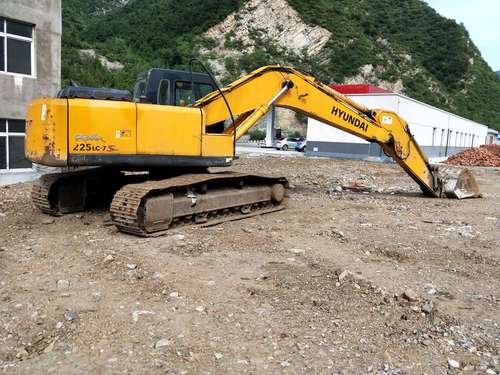 河北出售转让二手8650小时2013年现代R225LC挖掘机