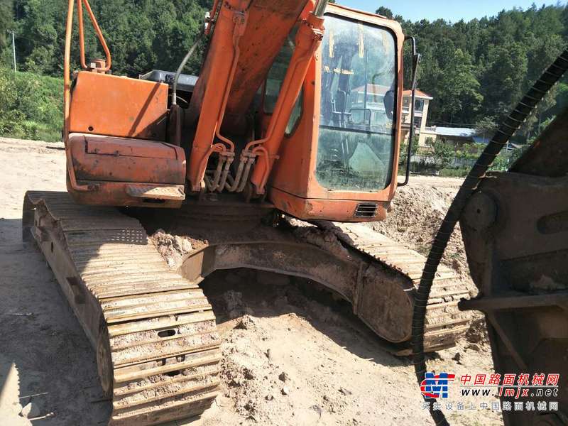 四川出售转让二手8000小时2010年斗山DH225LC挖掘机
