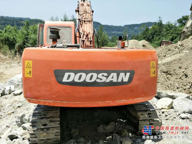 四川出售转让二手12000小时2007年斗山DH220LC挖掘机