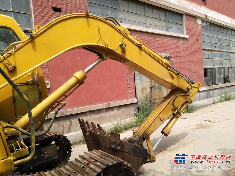 河南出售转让二手4352小时2010年东方红WY140挖掘机