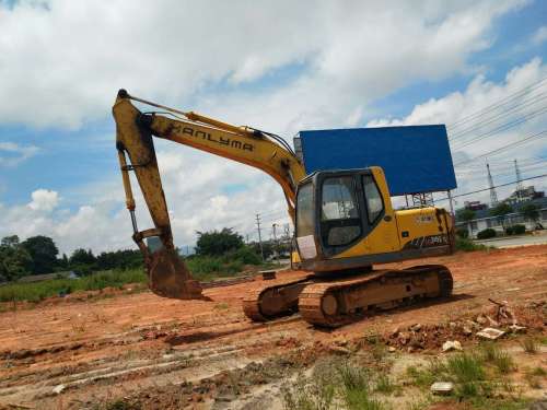 云南出售转让二手7826小时2011年华力重工HL315LC挖掘机