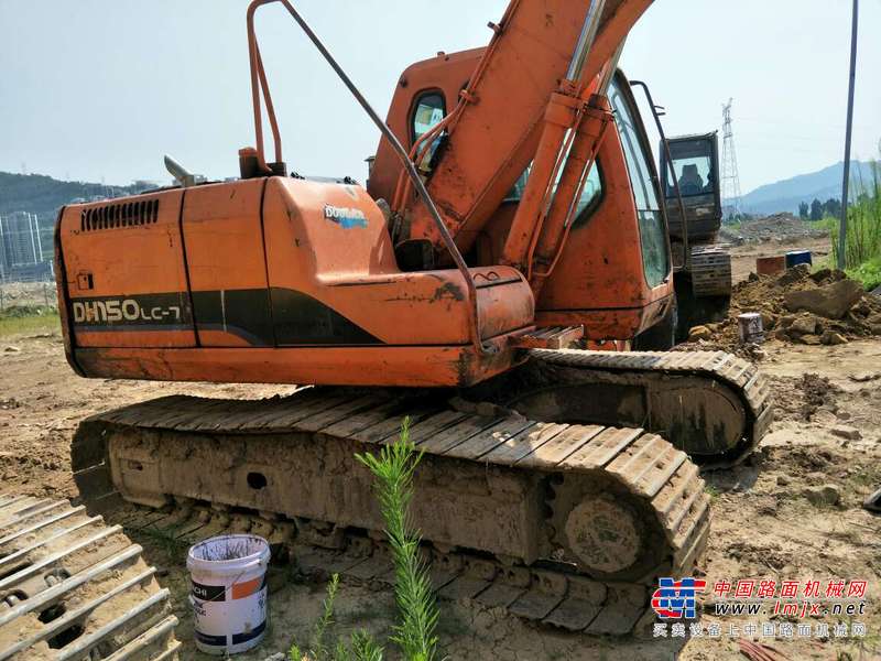 四川出售转让二手7000小时2010年斗山DH150LC挖掘机