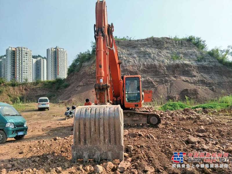 四川出售转让二手7000小时2012年斗山DH225LC挖掘机