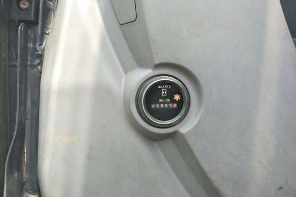 四川出售转让二手6745小时2011年神钢SK260LC挖掘机
