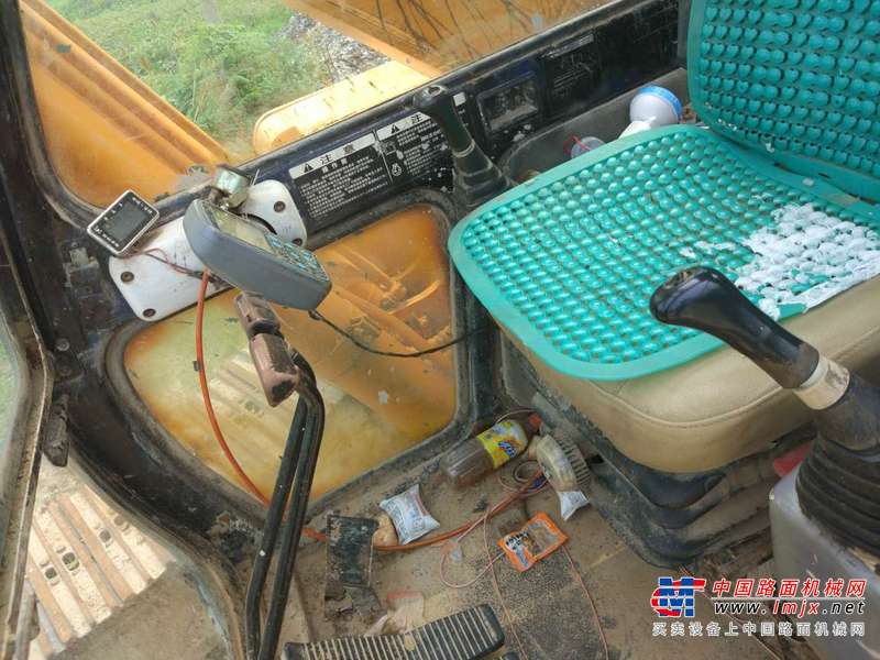 山东出售转让二手12000小时2007年现代R220LC挖掘机