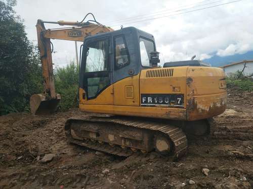 云南出售转让二手8952小时2010年福田雷沃FR150挖掘机