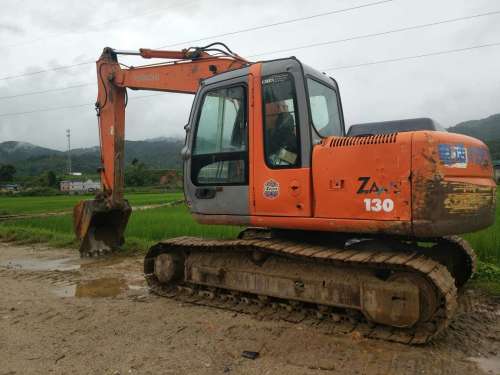 云南出售转让二手8629小时2011年日立ZX120挖掘机