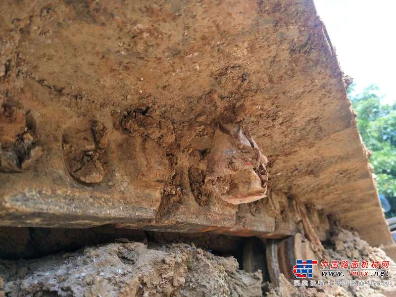 云南出售转让二手4856小时2010年卡特重工CT150挖掘机