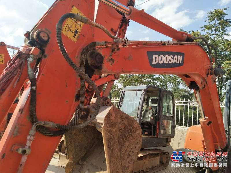 甘肃出售转让二手5000小时2012年斗山DH55挖掘机