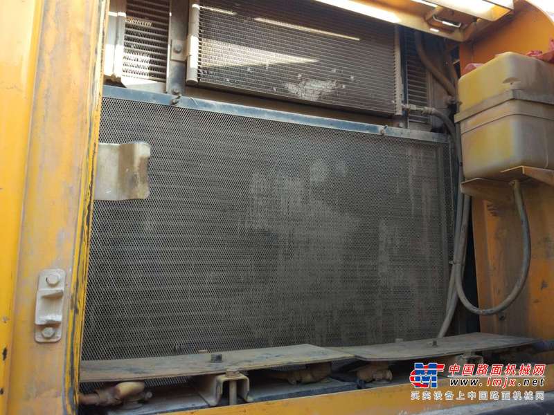 云南出售转让二手10000小时2010年现代R225LC挖掘机
