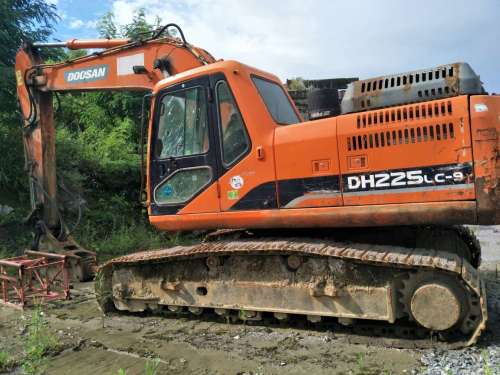 贵州出售转让二手8100小时2011年斗山DH225LC挖掘机