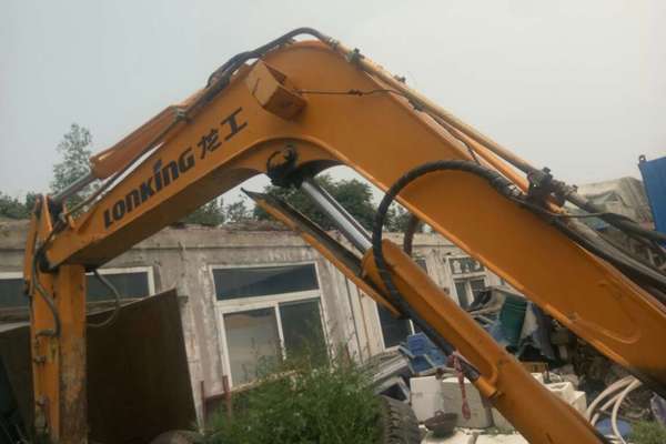 山西出售转让二手5000小时2012年龙工LG6060挖掘机