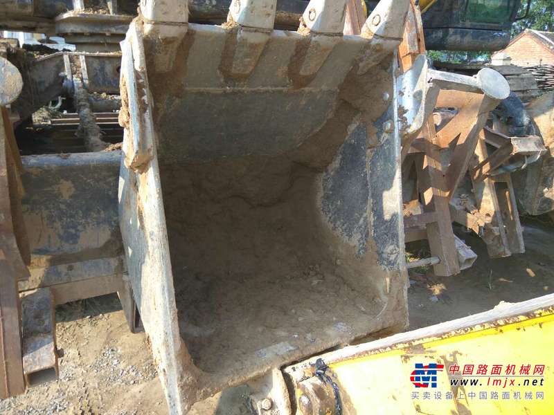 山东出售转让二手2600小时2014年临工LG685挖掘机