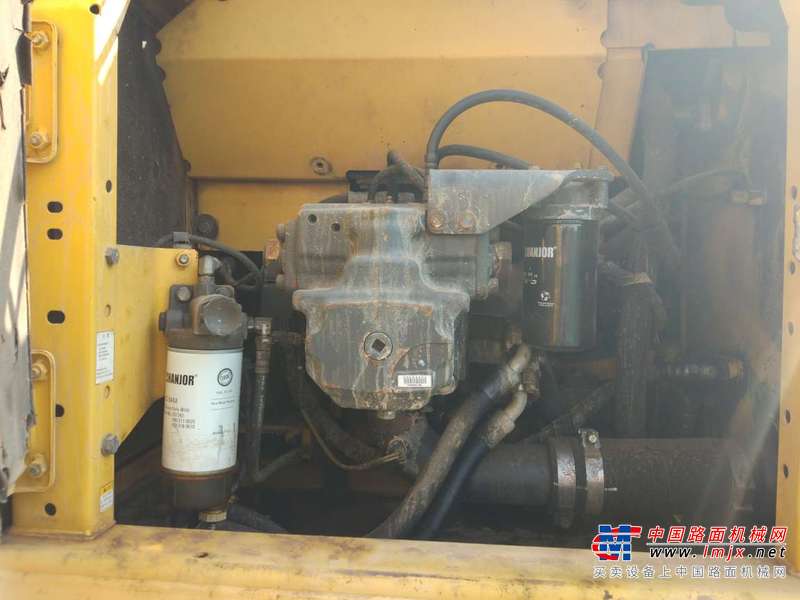 陕西出售转让二手7400小时2010年小松PC240挖掘机