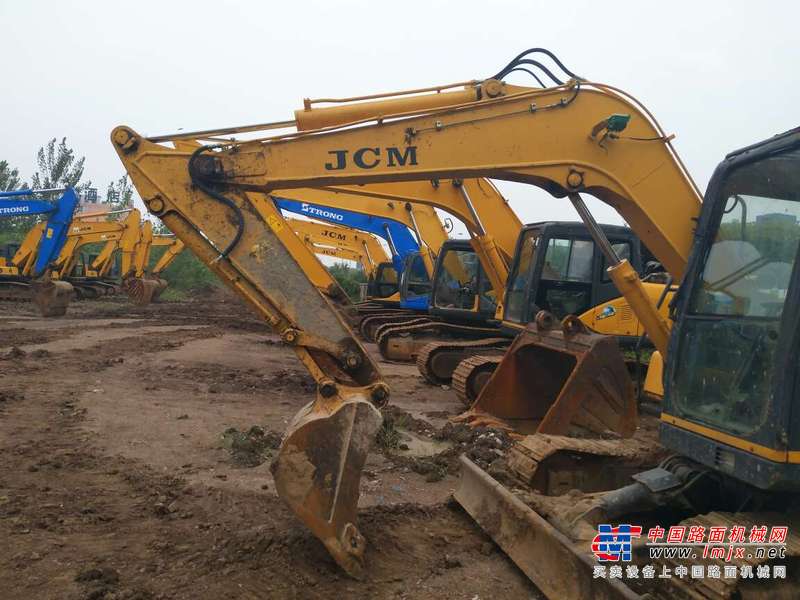 山东出售转让二手4500小时2014年山重建机JCM908C挖掘机