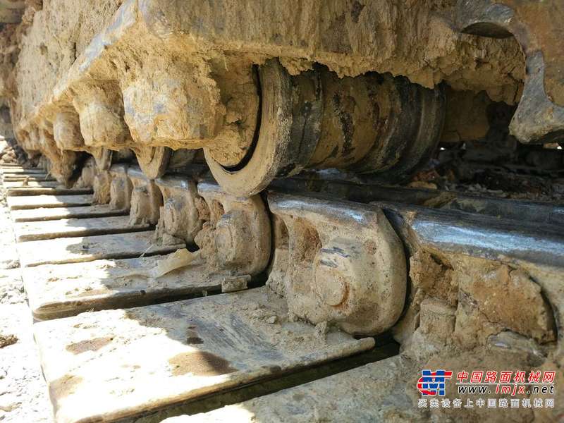 江西出售转让二手11000小时2007年现代R215挖掘机