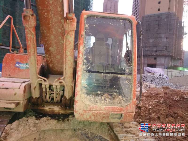 江西出售转让二手7000小时2012年斗山DH225挖掘机