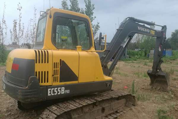 山东出售转让二手1895小时2015年沃尔沃EC55BPRO挖掘机