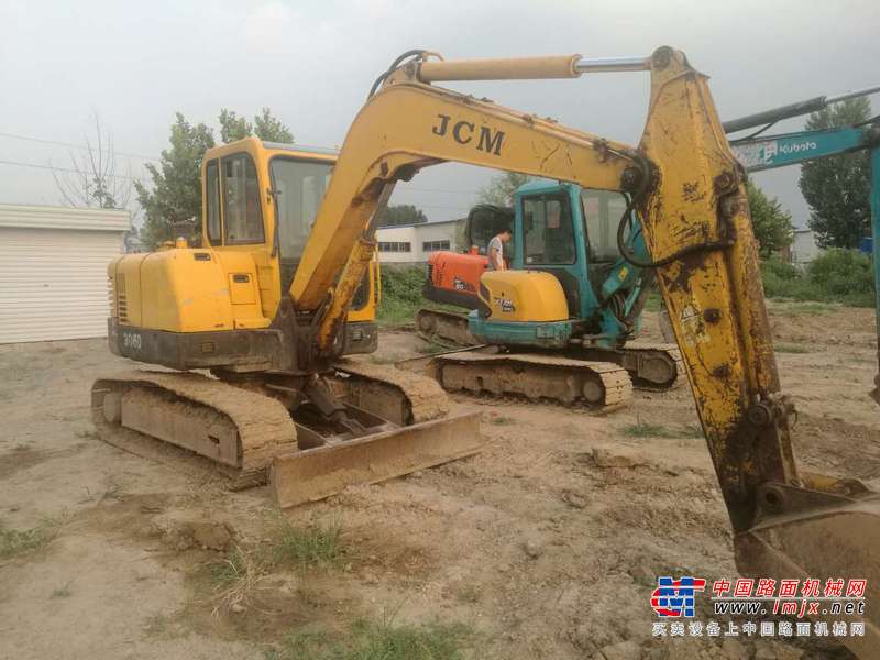 山东出售转让二手9735小时2008年山重建机JCM906D挖掘机