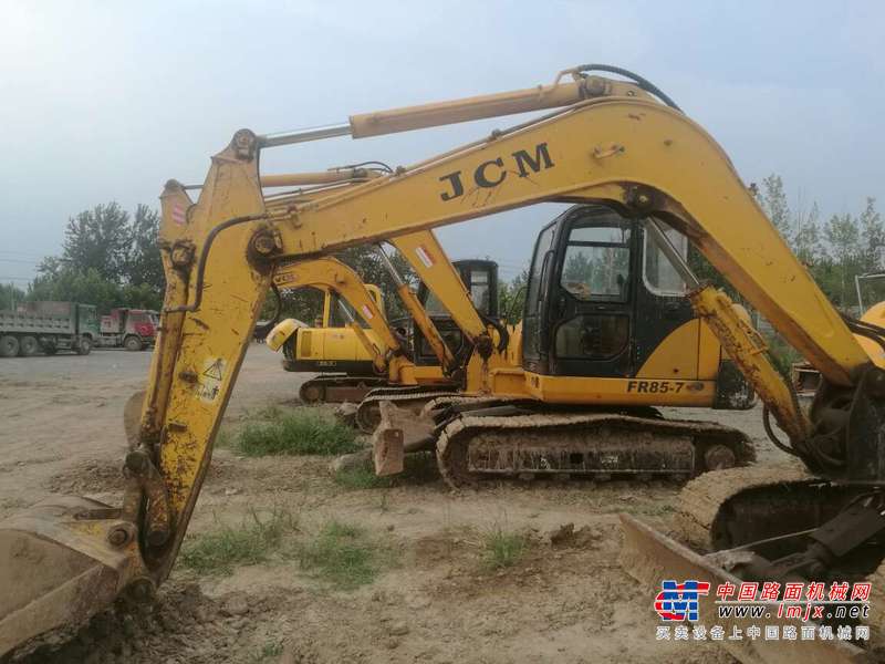 山东出售转让二手9735小时2008年山重建机JCM906D挖掘机