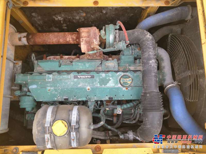 山东出售转让二手6500小时2011年沃尔沃EC210BLC挖掘机