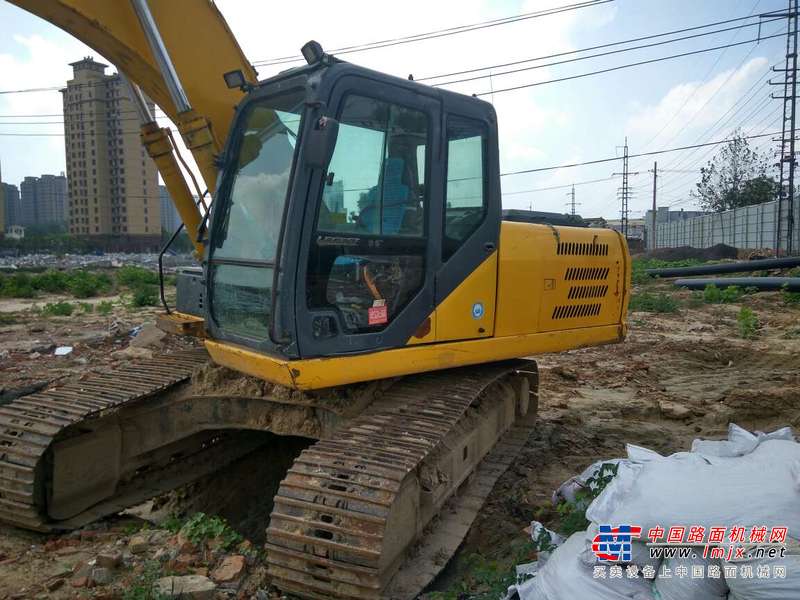 山东出售转让二手12000小时2010年住友SH210挖掘机