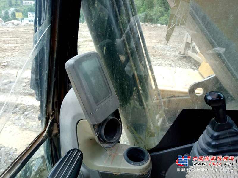 贵州出售转让二手8000小时2011年卡特彼勒320D挖掘机